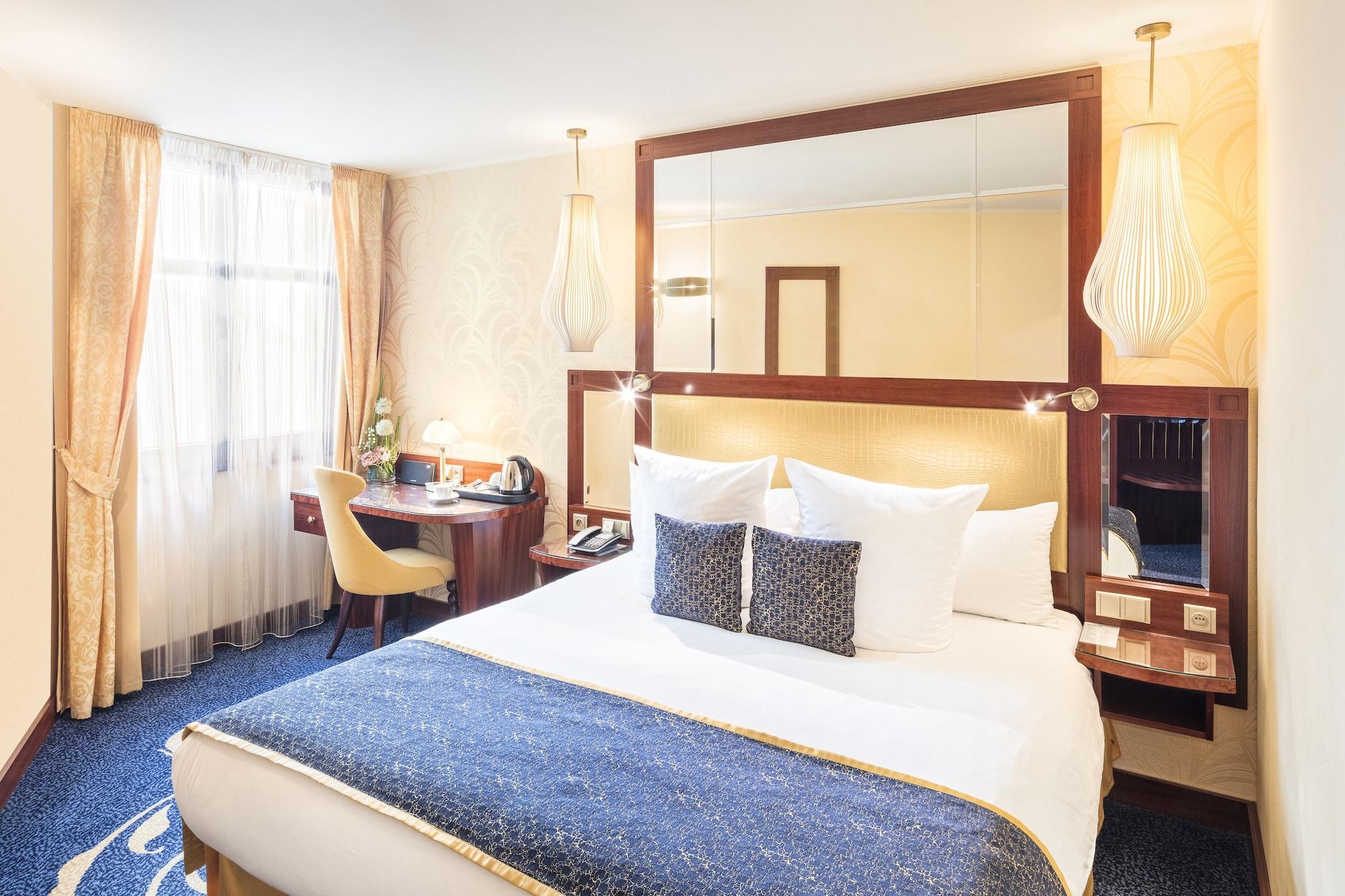 Hotel Occidental Praha Wilson Esterno foto