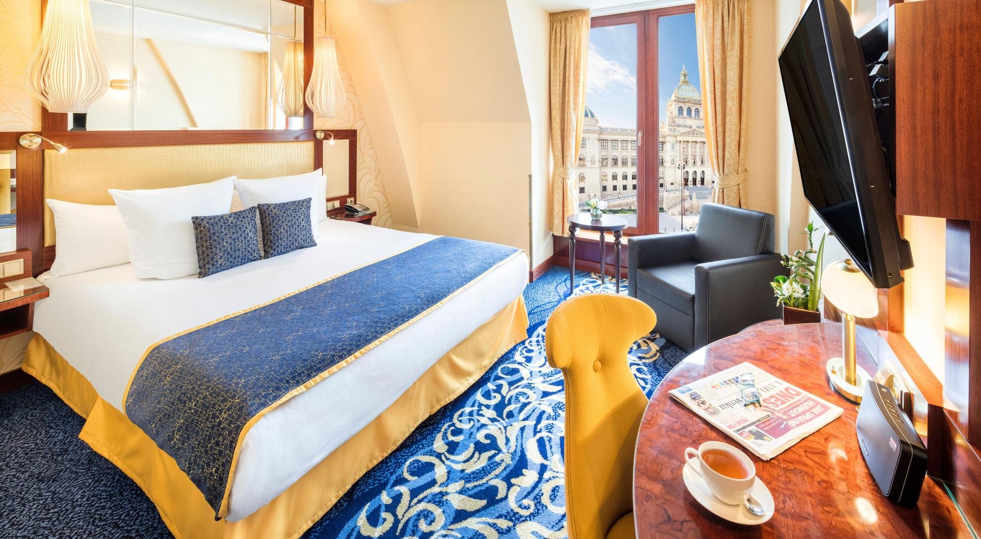 Hotel Occidental Praha Wilson Esterno foto Deluxe room