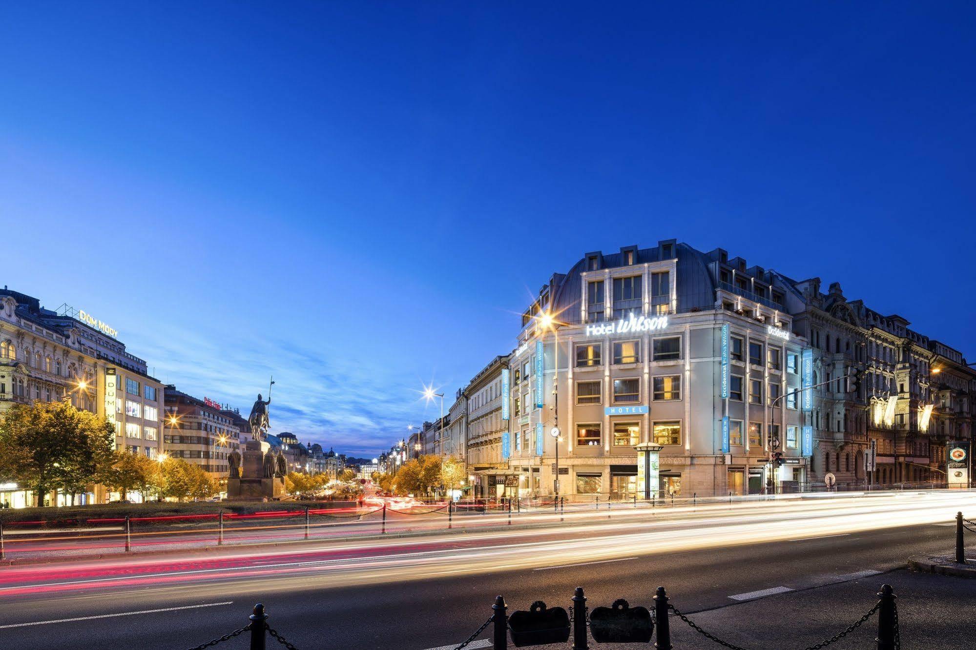 Hotel Occidental Praha Wilson Esterno foto The European Parliament in Brussels